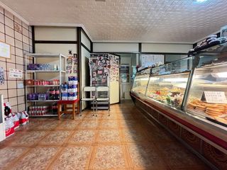 Local comercial en venta en Avenida de la Paz en Xirivella