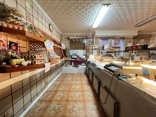 Local comercial en venta en Avenida de la Paz en Xirivella