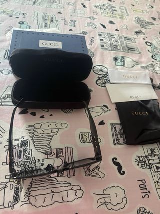 Gafas de sol Gucci mujer negras y doradas