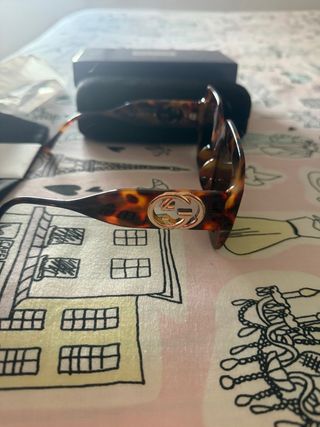 Gafas de sol Gucci mujer marrones y doradas