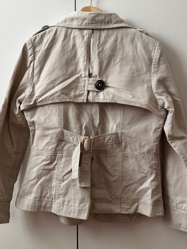 Chaqueta Beige Mujer