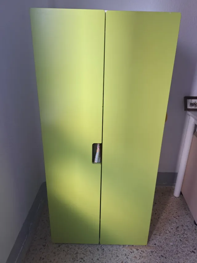 Armario infantil verde Ikea