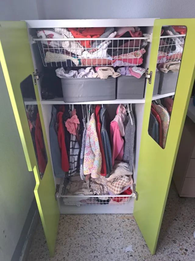 Armario infantil verde Ikea