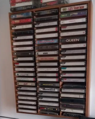 Alveare legno musicassette