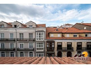 Piso en alquiler en Puerto Chico en Santander