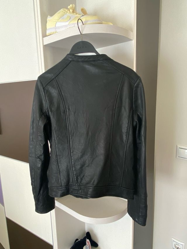 Cazadora Piel cálidad Mango Negra XS