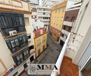 Piso en alquiler en Centro en Huelva