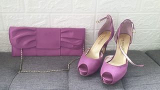 Zapatos morados talla 39 y bolso