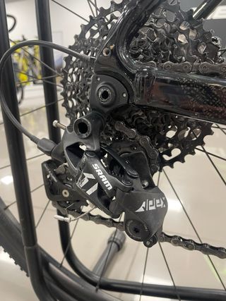 Bicicleta Liv Brava SLR