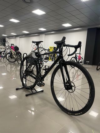 Bicicleta Liv Brava SLR