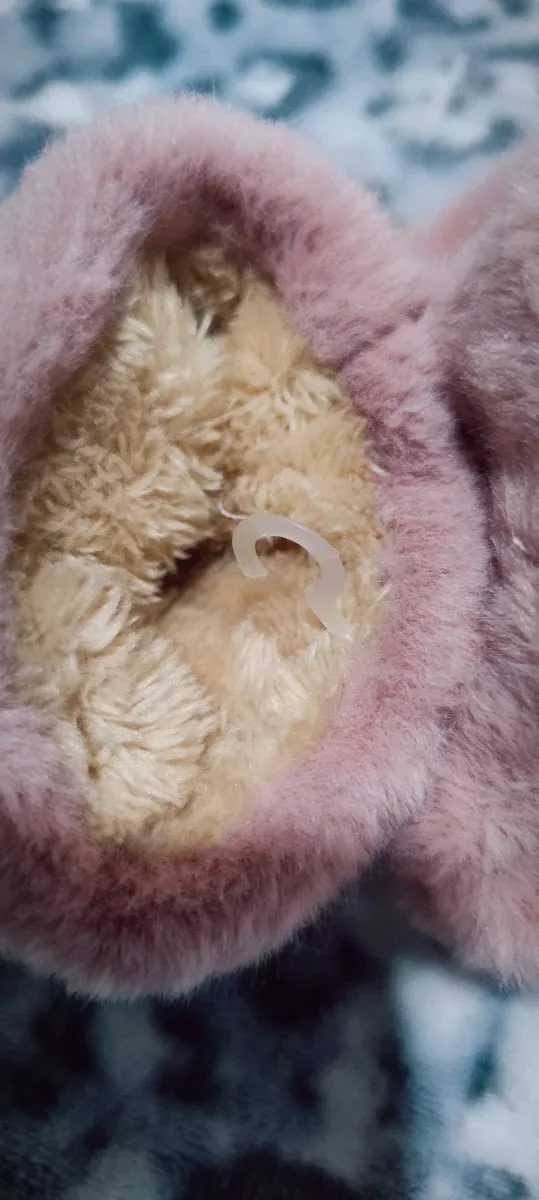 Mitones de pelito rosa
