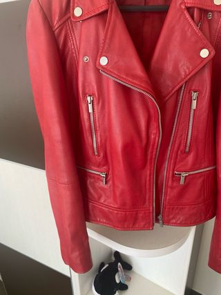 Cazadora Piel cálidad Mango Roja Talla M