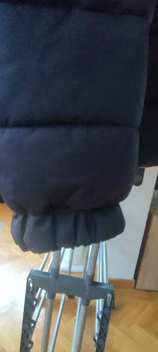 Chaqueta plumas reversible azul marino y mostaza