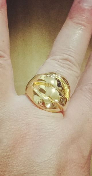 Anillo Laminado en oro 24k