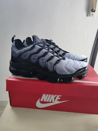Nike VaporMax Color blue aluminiun