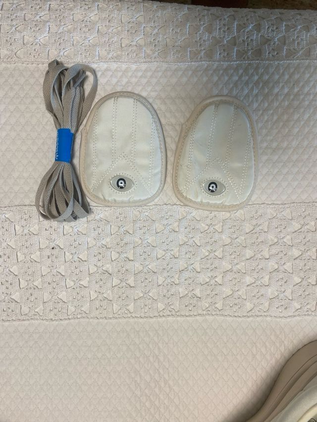 Adidas Campus x Bad Bunny