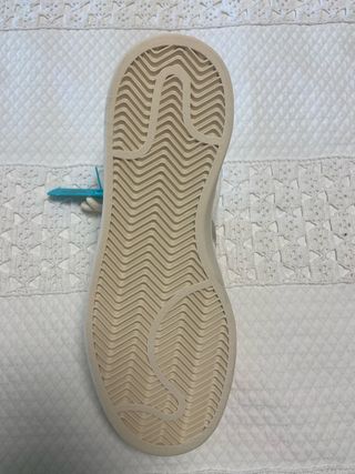 Adidas Campus x Bad Bunny