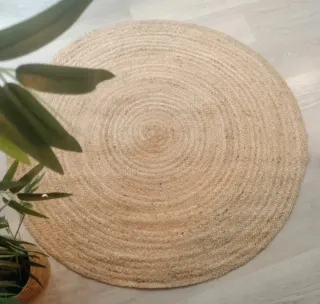 Tappeto rotondo in iuta naturale stile nordico