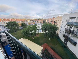 Piso en alquiler en Arco Norte - Avda. España en Dos Hermanas