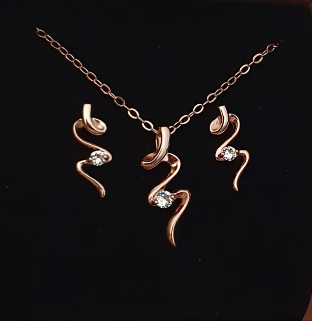 Conjunto ORO ROSA Y SWAROVSKIS. REGALO NAVIDAD.