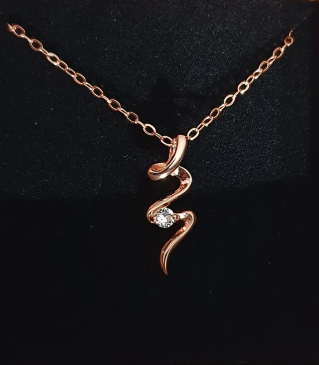 Conjunto ORO ROSA Y SWAROVSKIS. REGALO NAVIDAD.