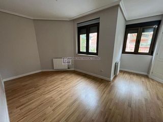 Piso en alquiler en Centro en Cáceres