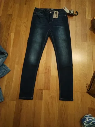 Pantalones vaqueros talle bajo