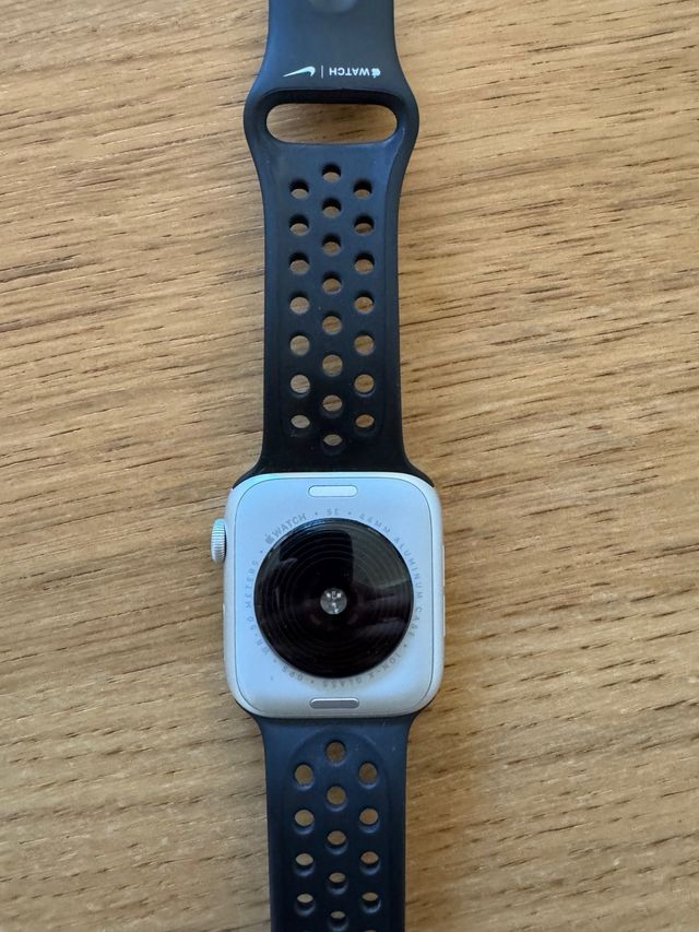 Apple Watch SE 2gen 44mm versión GPS