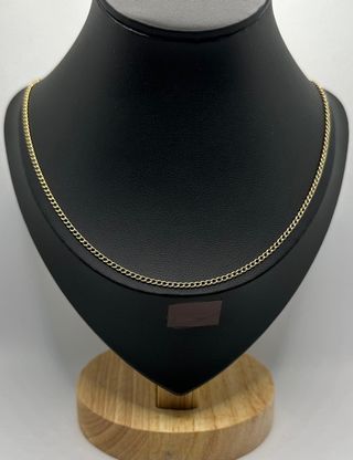 Cadena Alterna de oro de 18k, 5.42 g, 58 cm.