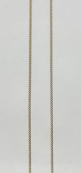 Cadena Alterna de oro de 18k, 5.42 g, 58 cm.