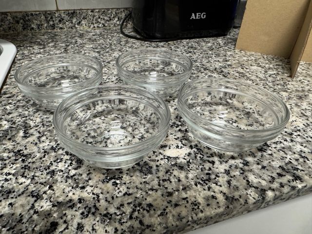 Luminarc. Set de 12 piezas de postre. 6 copas y 6