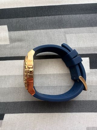 Reloj GUESS W1109G3 Azul y Dorado