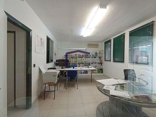 Nave industrial en venta en Manzanares