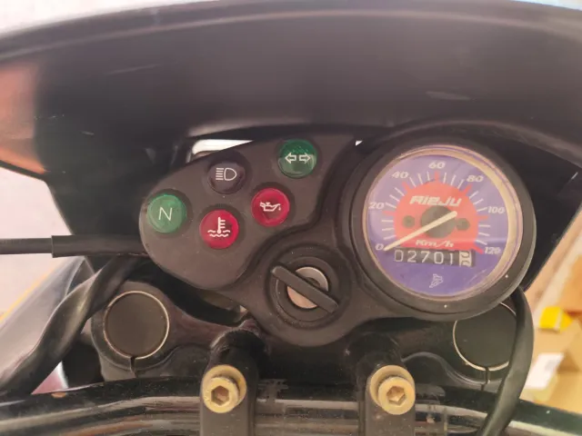 Rieju RR50 único propietario