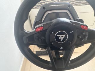 Playseat con volante e pedali