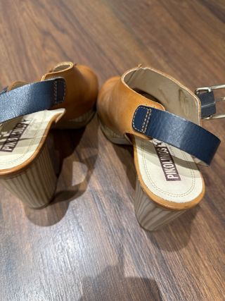 Pikolinos Sandalias Marrones