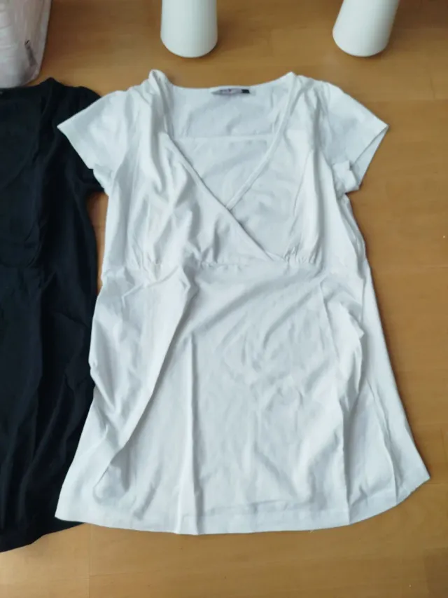 Lote 2 Camisetas Lactancia Talla 34 -36. 5€
