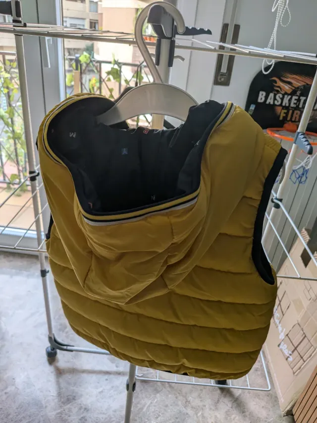 NUEVO Chaleco niño Mayoral 5 años reversible