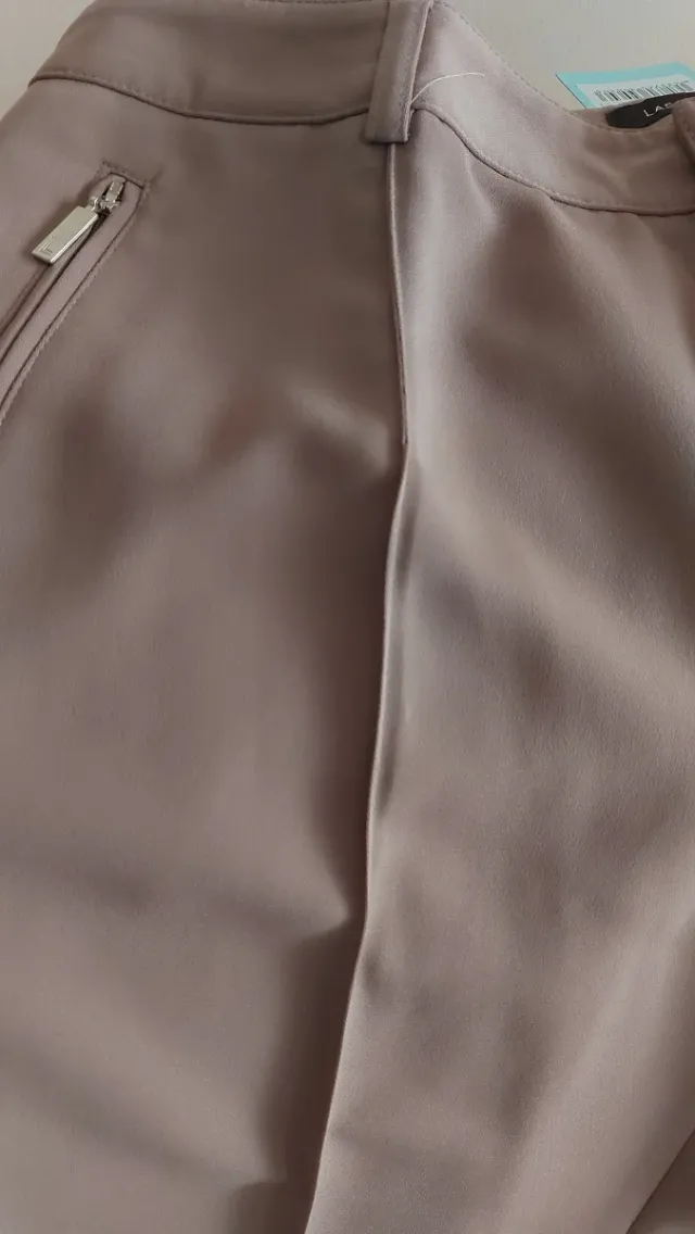 Pantalón Lassere Beige Nuevo con Etiquetas