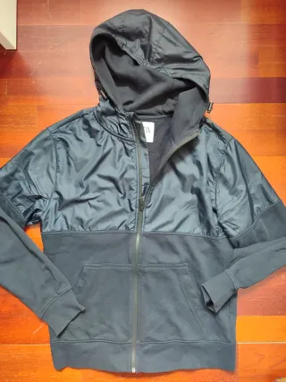 Chaqueta deportiva Zara hombre Talla M