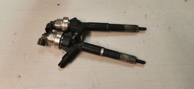 8973762703 2 INYECTORES