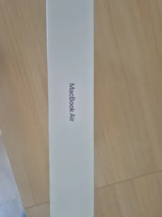 Caja MacBook Air