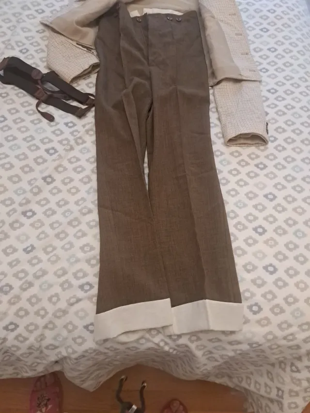 Traje de corto talla 10