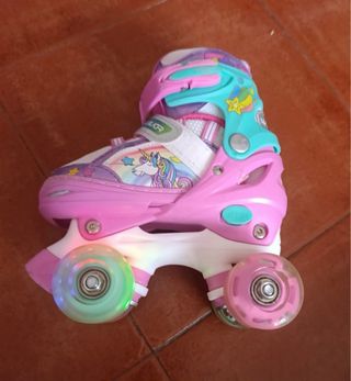 Patines infantiles ajustables con luces