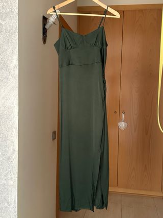 Vestido verde oliva largo