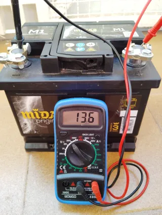 2 Baterías Coche M1 y Yuasa 3000