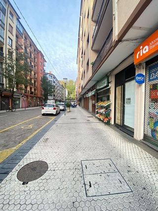 Local comercial en venta en Iztieta - Olibet en Errenteria