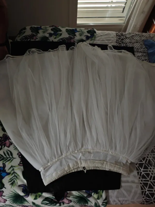 Cancán fallera blanco