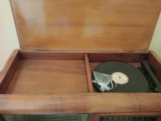 Mobile radio giradischi bar anni 50