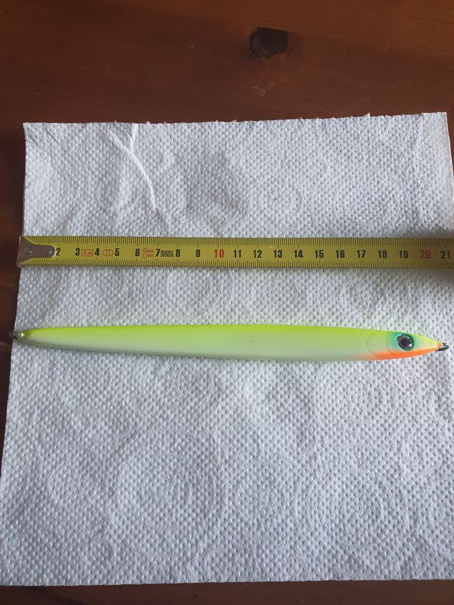 Lote 3 señuelo jigging 120, 150 y 200g